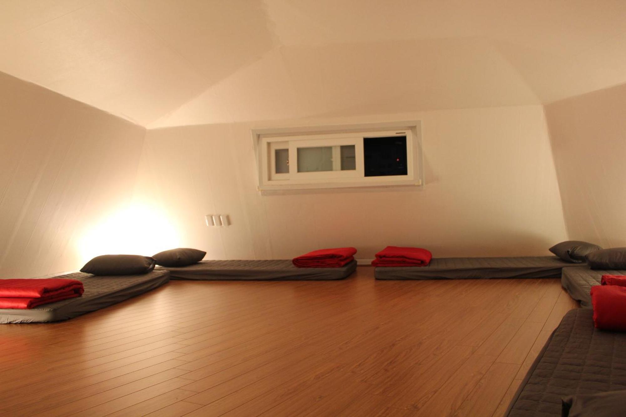 B My Guesthouse Seoul Eksteriør billede